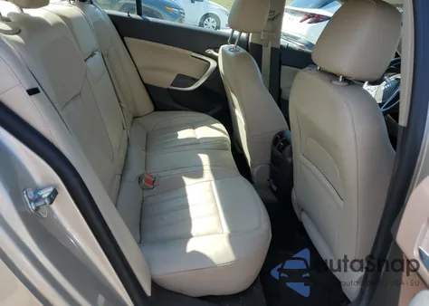 2016 Buick Regal из США, поврежденный, VIN 2G4GK5EX4G9207837